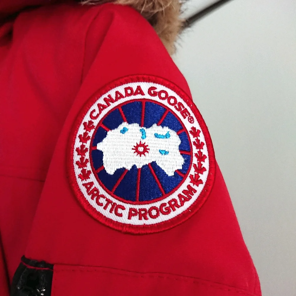 Canada Goose Red Montebello - Picture 4 of 8